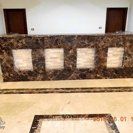 St. Marie House Hotel Асют Екстериор снимка