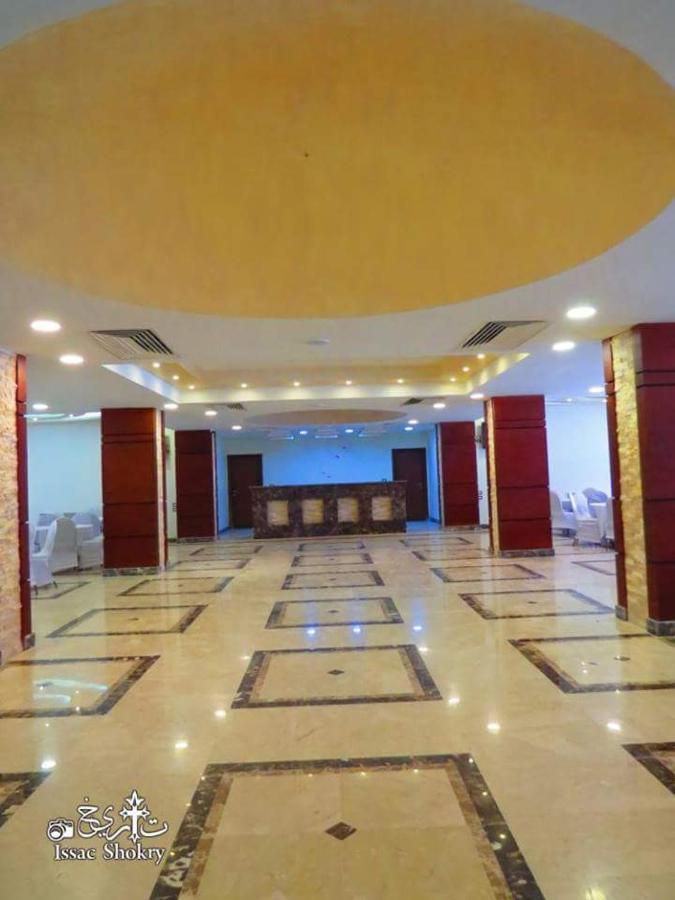 St. Marie House Hotel Асют Екстериор снимка