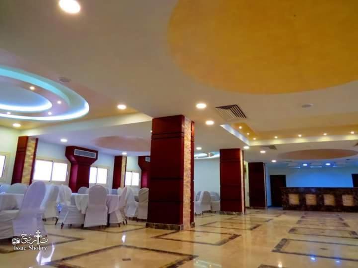 St. Marie House Hotel Асют Екстериор снимка