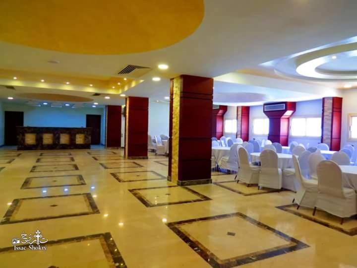 St. Marie House Hotel Асют Екстериор снимка